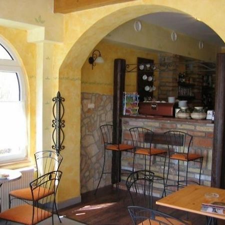 Tarján Sziget Hotel&Restaurant מראה חיצוני תמונה